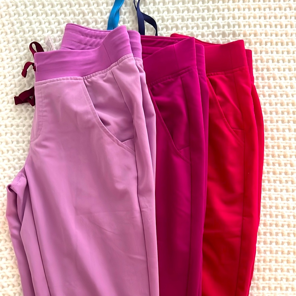 Pink FIGS Scrubs (1, 2, or all 3) Zamora Joggers (Catarina Top Included) XSP